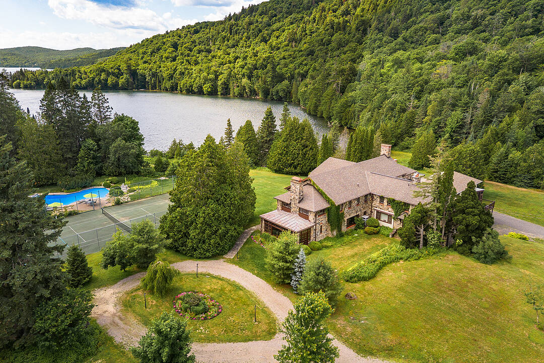 550-558 ch. de la Vallée du Manitou, Ivry-sur-le-Lac, Quebec
