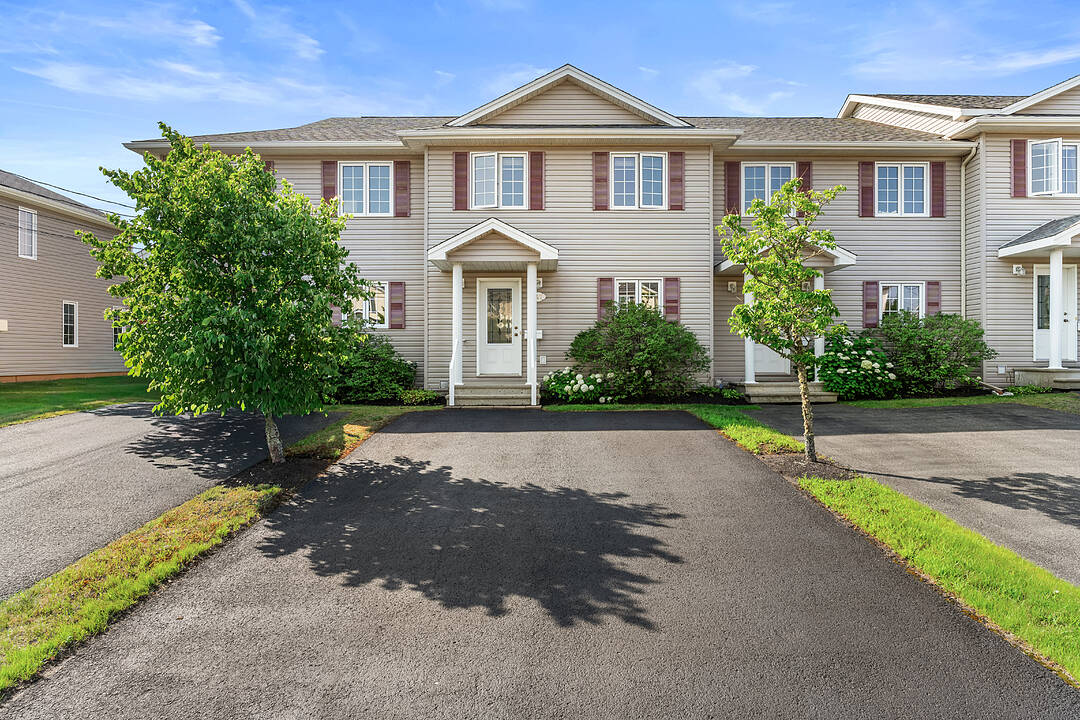 147 Damien, Dieppe, New Brunswick