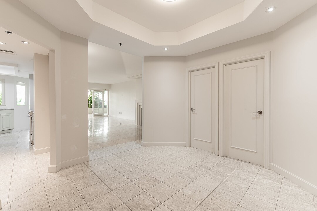 2500 Av. Pierre-Dupuy, Apt. 307, Ville-Marie, Québec
