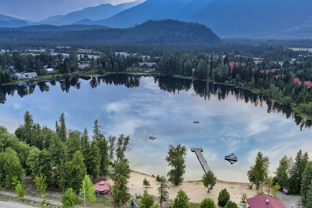 906 Harrwood Drive, Blue River, British Columbia