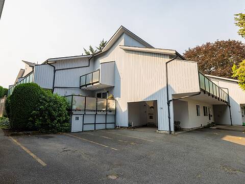 14-3230 Rutledge Street, Saanich