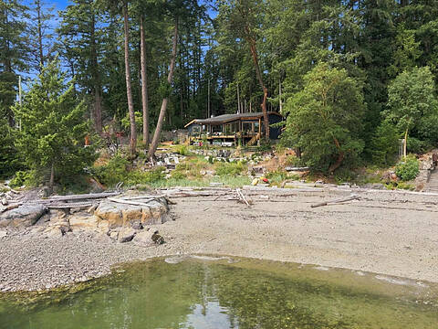 9219 Hydaway Road, Halfmoon Bay