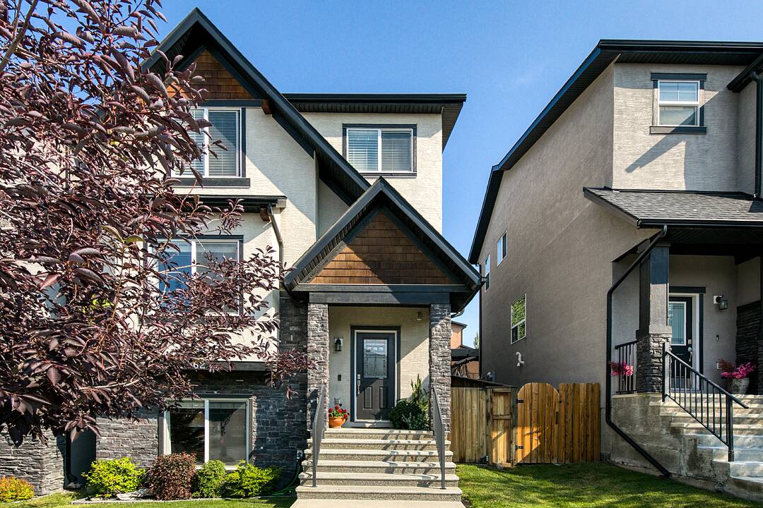 9062 14 Avenue SW, Calgary, Alberta