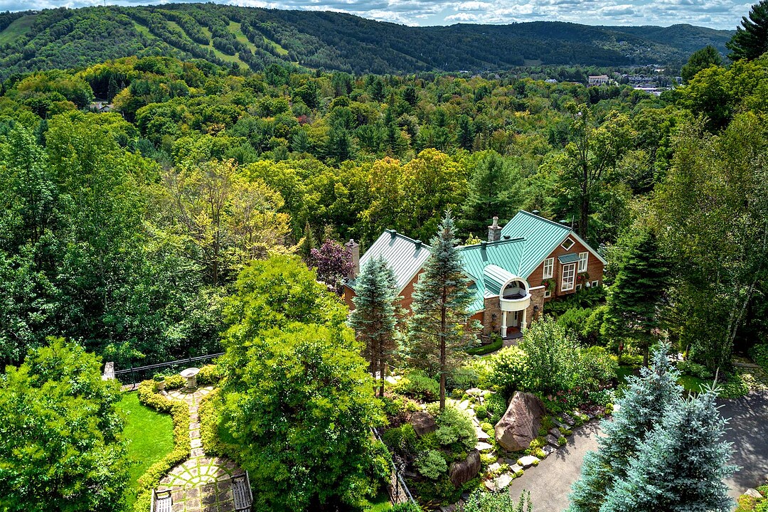 276 Ch. du Belvédère, Piedmont, Québec