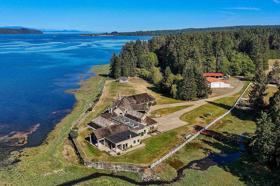 340 Berray Road, Fanny Bay, British Columbia