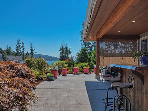9326 Jorgensen Place, Halfmoon Bay