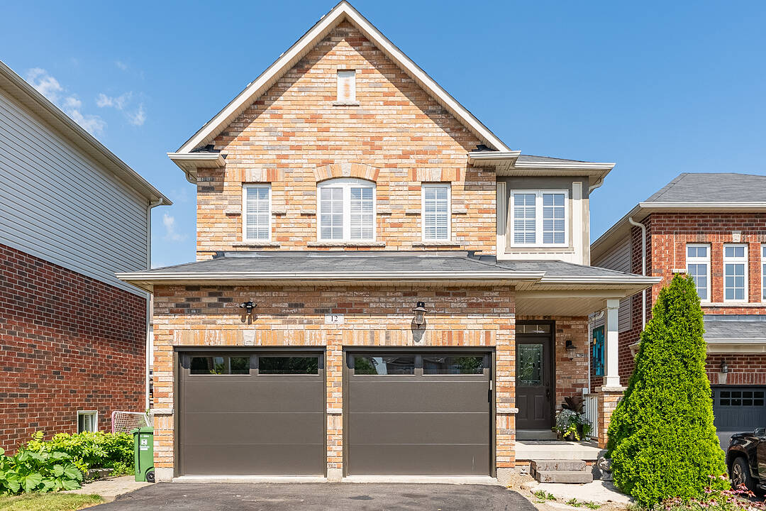 12 Bousfield Crt, Hamilton, Ontario