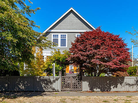 376 Sylvia Street, Victoria