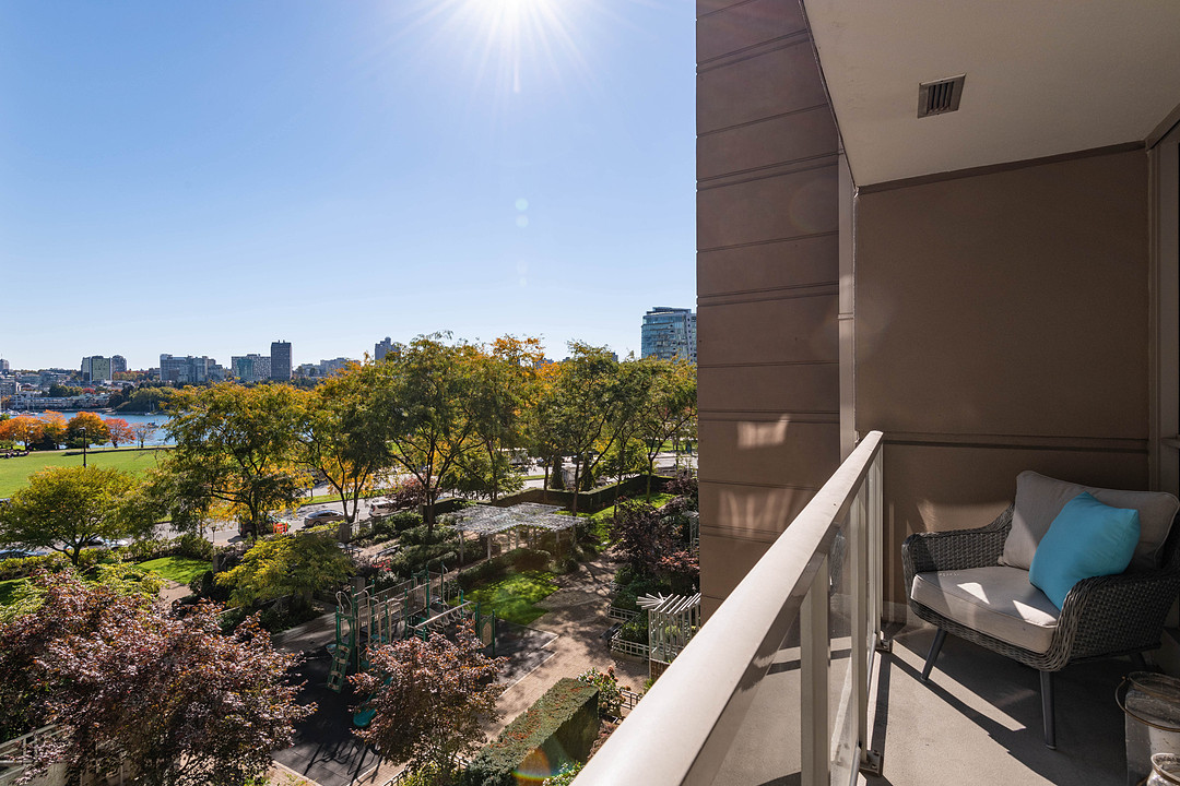 502 1318 Homer Street, Vancouver, British Columbia