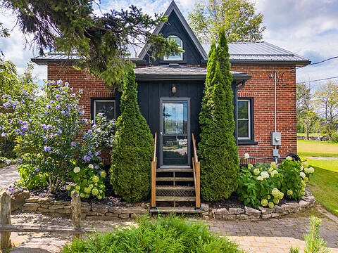 158254 7th Line, Meaford