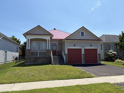 71 Meadowlark Boulevard, Wasaga Beach