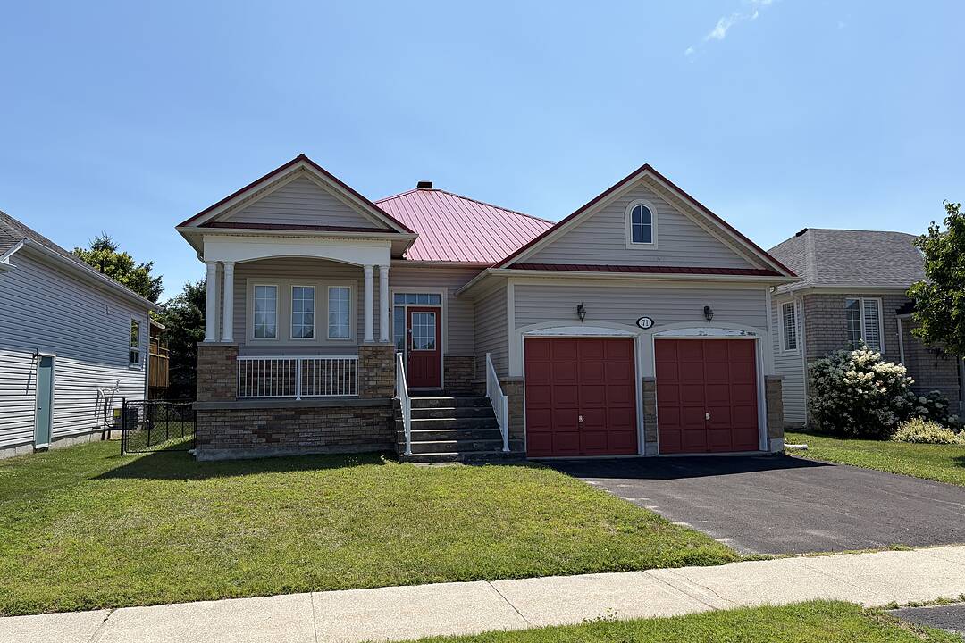 71 Meadowlark Boulevard, Wasaga Beach, Ontario