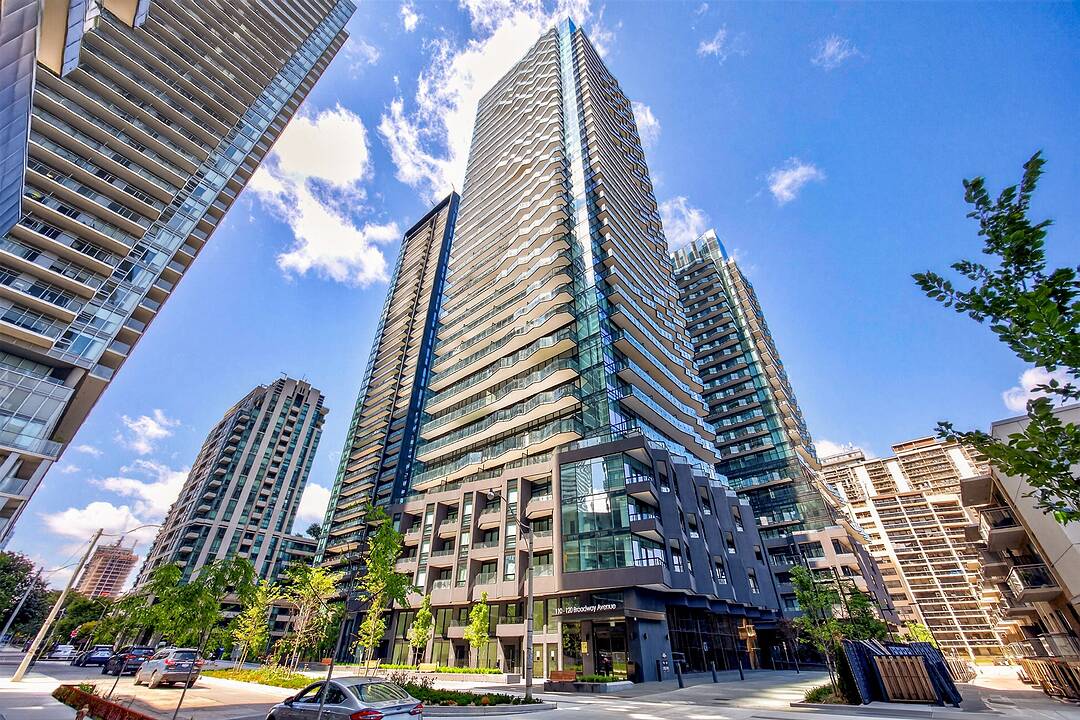 110 Broadway Ave #507, Toronto, Ontario
