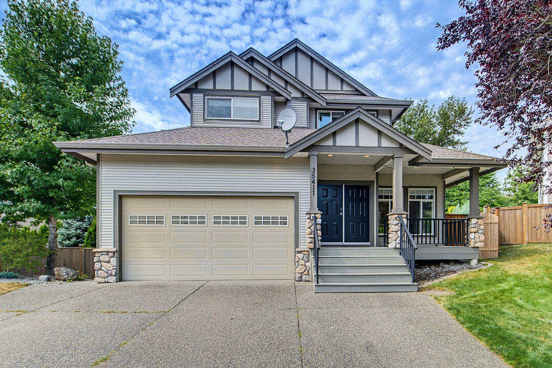 35411 Nakiska Court, Abbotsford, British Columbia