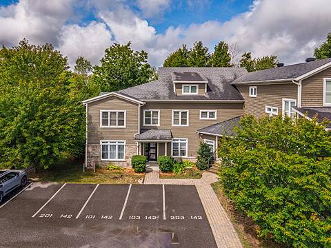 142 Boul. de Bromont, Apt. 103, Bromont