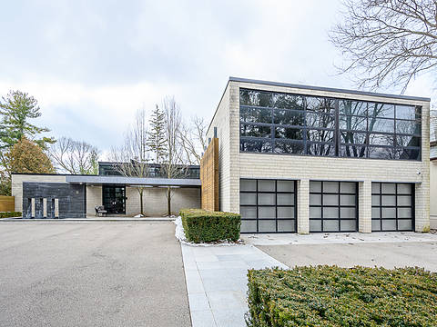 210 Chartwell Road, Oakville