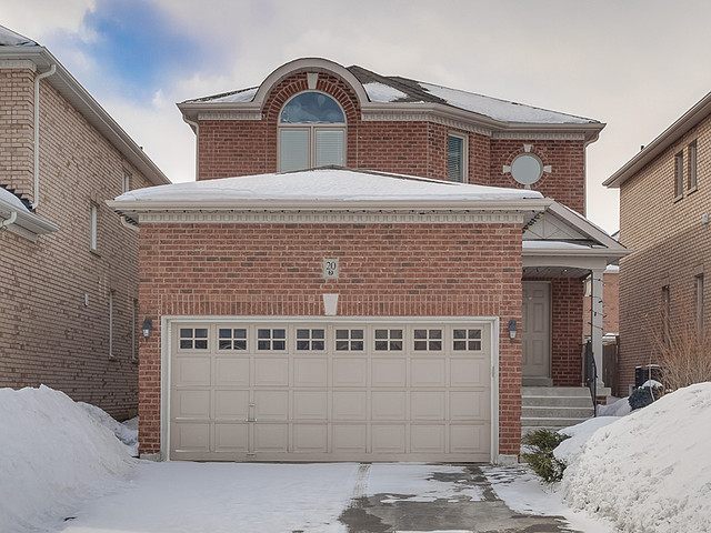 20 Sandy Point Dr, Richmond Hill, Ontario