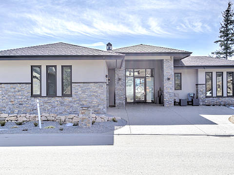 818 Brassey Place, Vernon