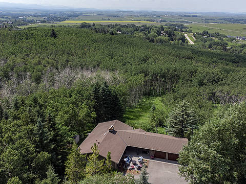 69 Artists View Drive SW, Rural Rocky View County