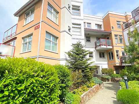 405-930 North Park Street, Victoria