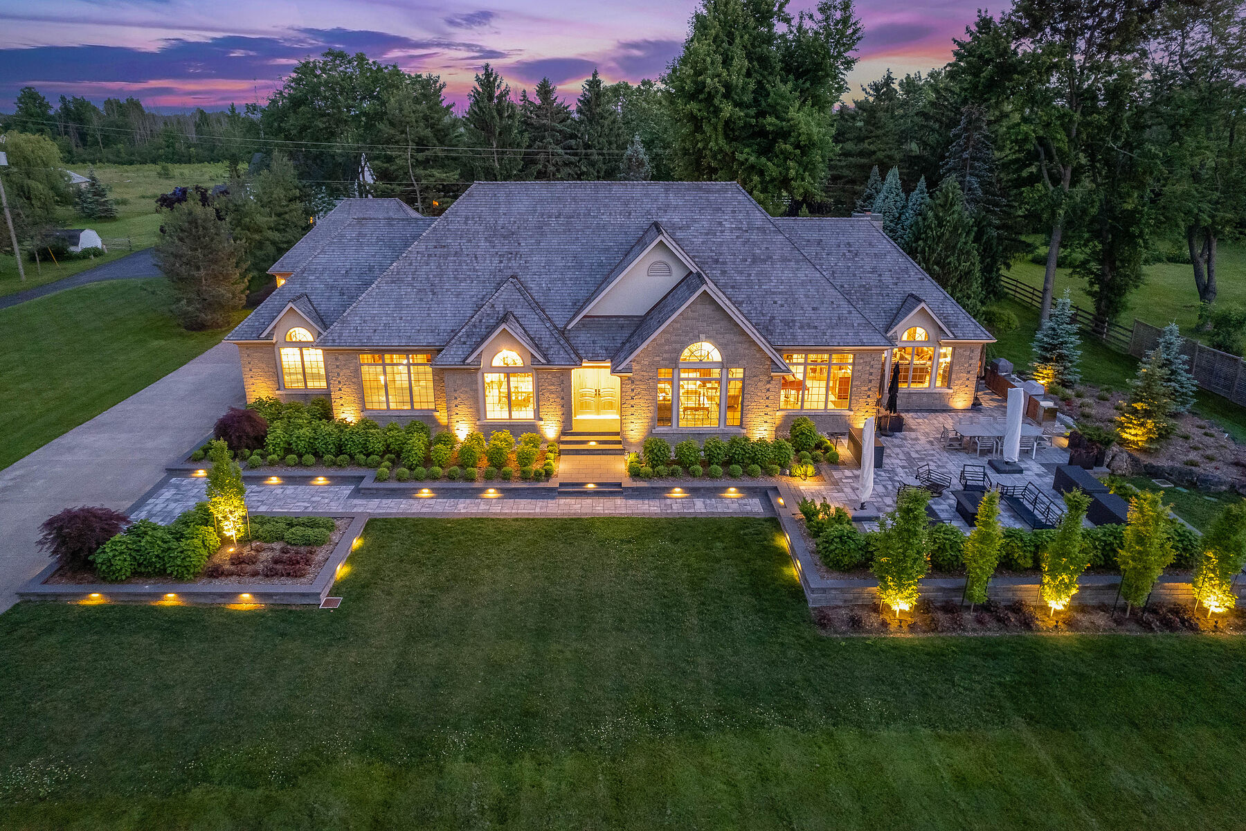 3269 Niagara River Parkway, Stevensville, Ontario Sotheby's
