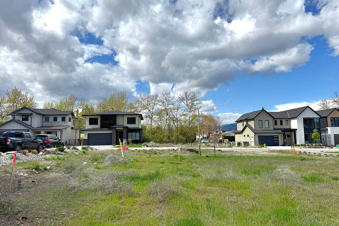 4207 Russo Street, Kelowna, British Columbia