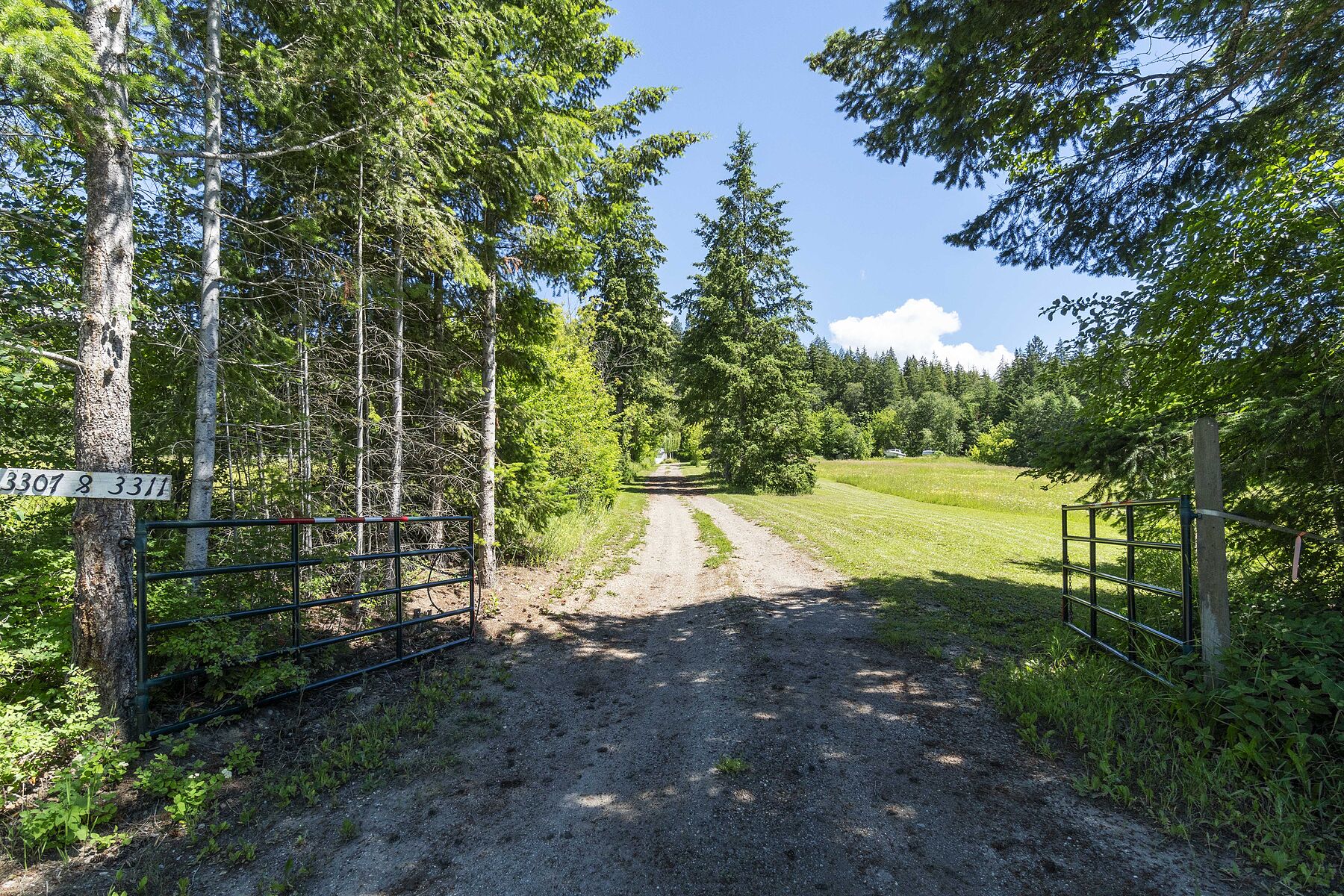 3311 Colton Road,, Tappen, British Columbia Sotheby's International