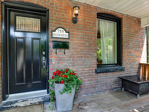 755 Euclid Avenue, Toronto