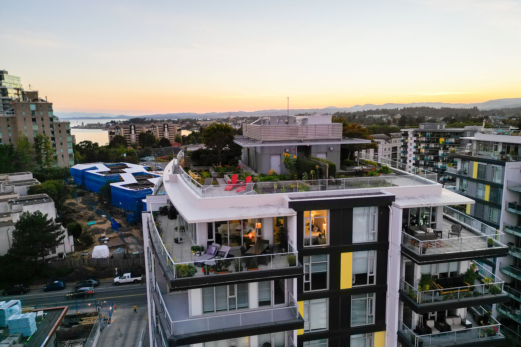 905373 Tyee Road, Victoria, British Columbia Sotheby's International